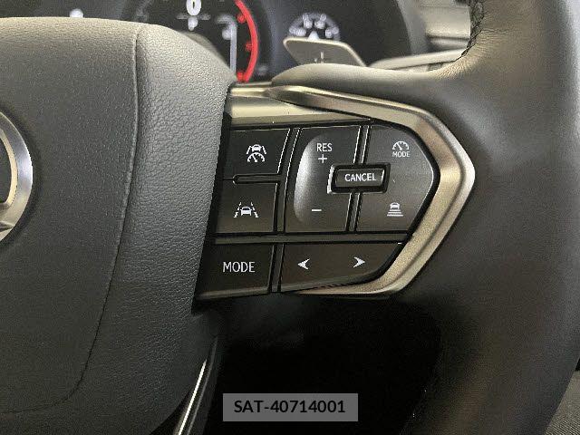 Lexus LBX 2024-07 8036431-17