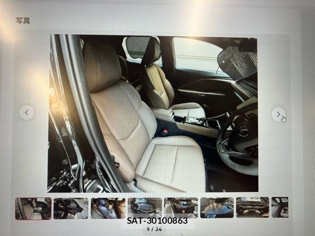 Lexus LBX 2025-01 8036434-6