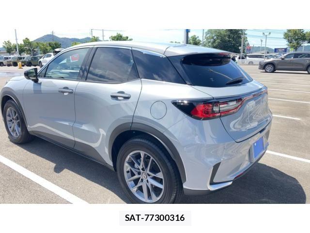Lexus LBX 2026-04 8036433-6