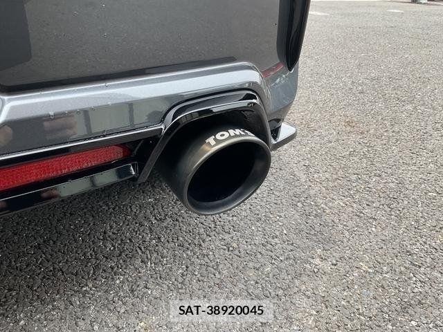 Lexus LBX 2025-10 8074339-18