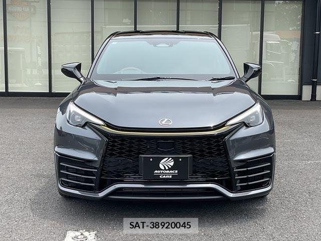 Lexus LBX 2025-10 8074339-3