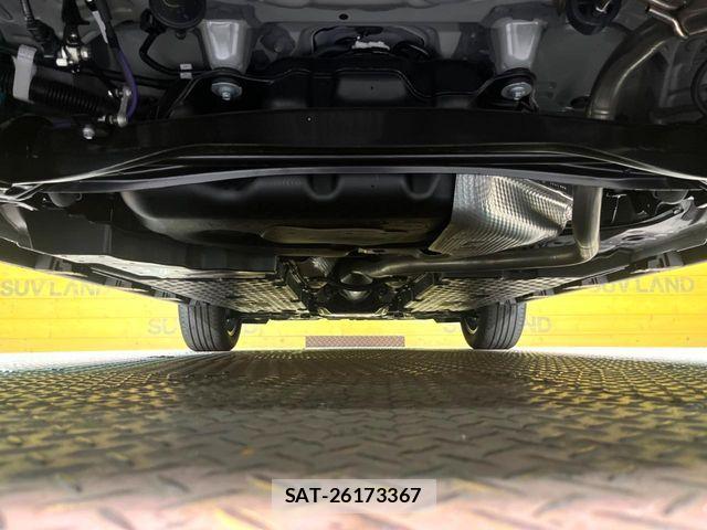 Lexus LBX 2026-02 8158695-18