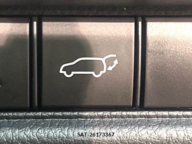 Lexus LBX 2026-02 8158695-5