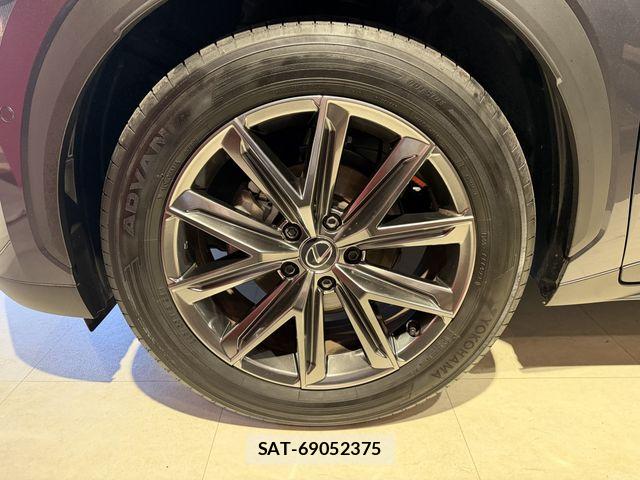 Lexus LBX 2024-01 8158696-9
