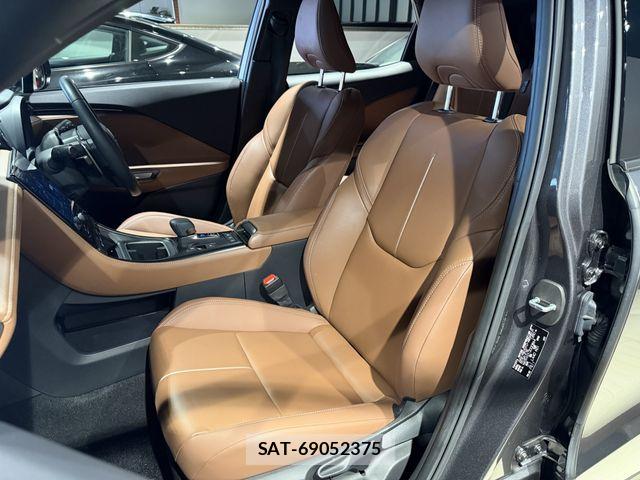 Lexus LBX 2024-01 8158696-16