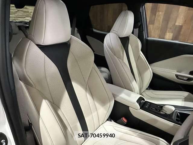 Lexus LBX 2025-07 7617655-18