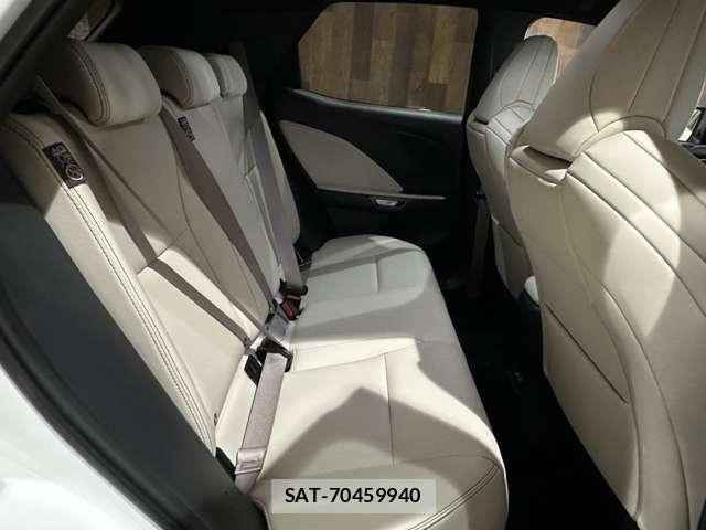 Lexus LBX 2025-07 7617655-20