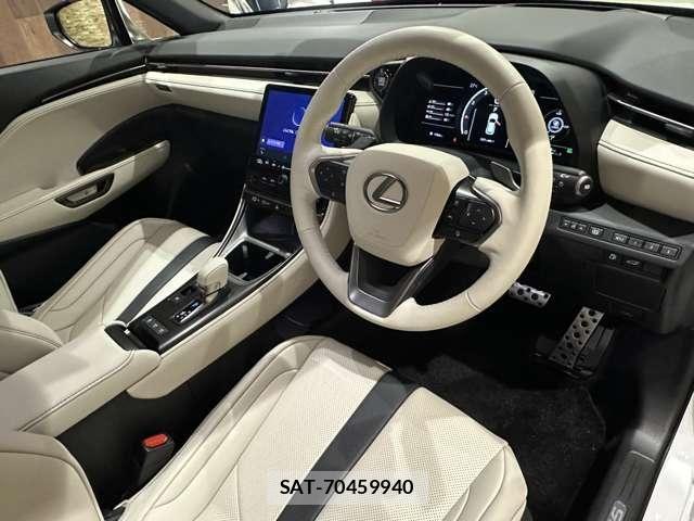 Lexus LBX 2025-07 7617655-22