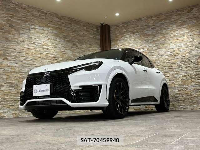Lexus LBX 2025-07 7617655-6