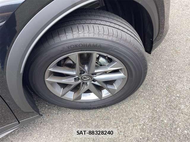 Lexus LBX 2025-11 8208381-15