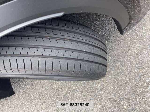 Lexus LBX 2025-11 8208381-16