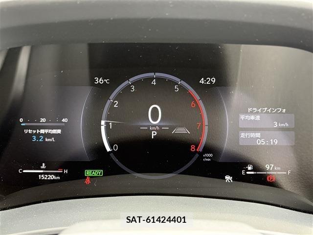 Lexus LBX 2024-06 8208377-29