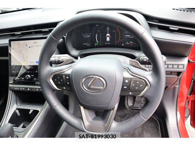 Lexus LBX 2024-07 8230621-12