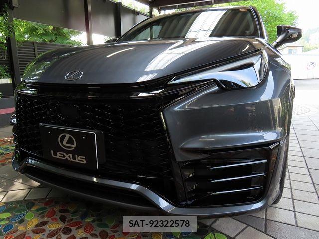 Lexus LBX 2025-10 8315184-0