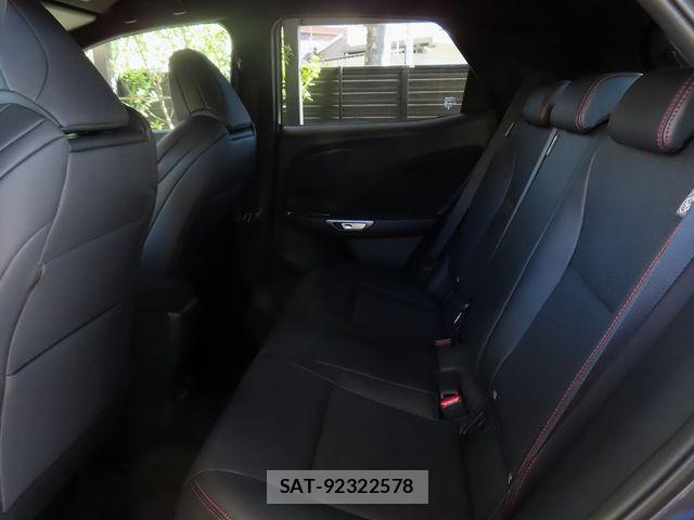 Lexus LBX 2025-10 8315184-24
