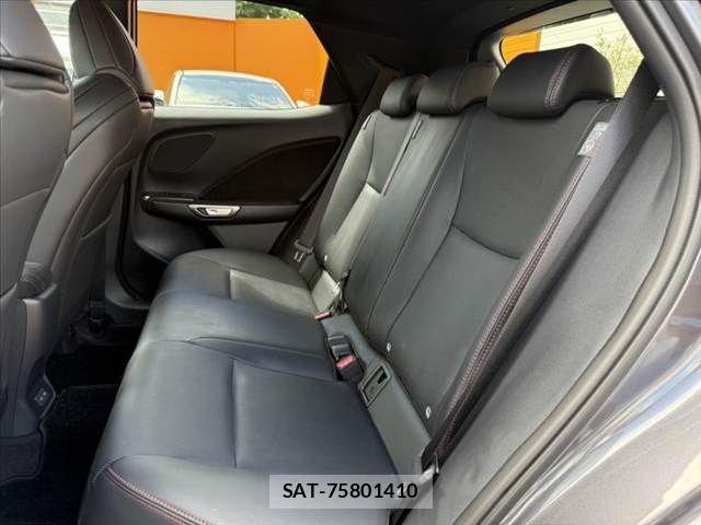 Lexus LBX 2025-05 8315187-17