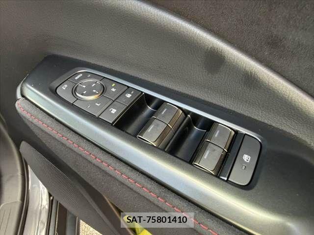 Lexus LBX 2025-05 8315187-20