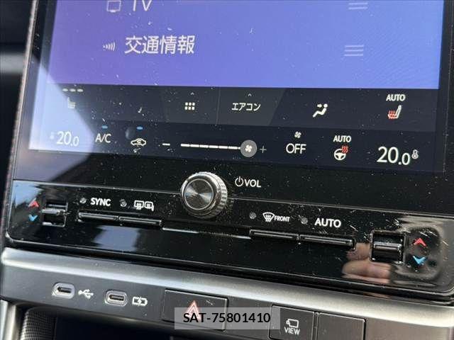 Lexus LBX 2025-05 8315187-24