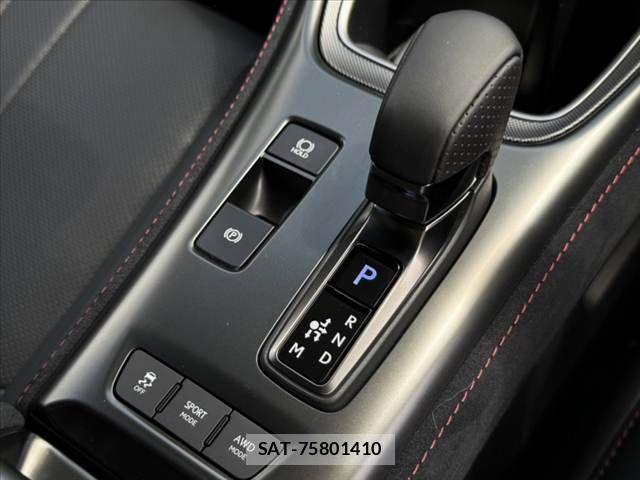 Lexus LBX 2025-05 8315187-26