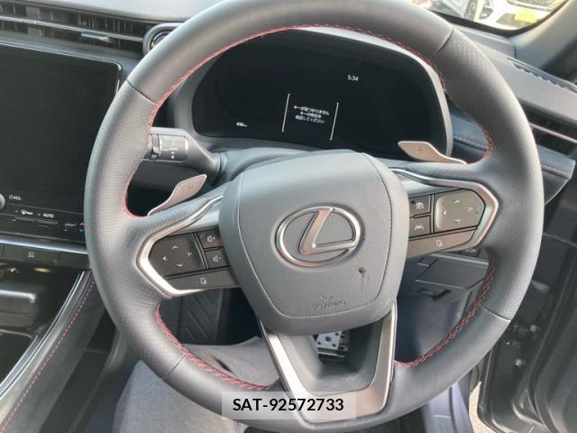 Lexus LBX 2025-09 8315185-9