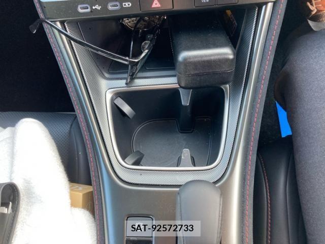 Lexus LBX 2025-09 8315185-14