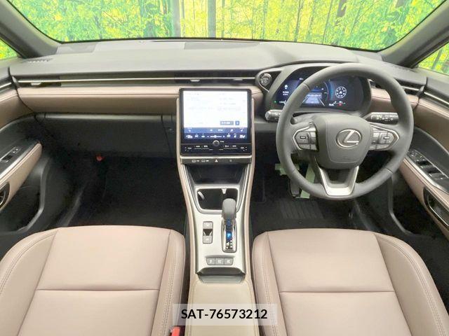 Lexus LBX 2026-01 8336553-1