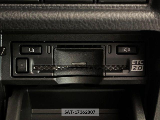 Lexus LBX 2025-07 8336554-8