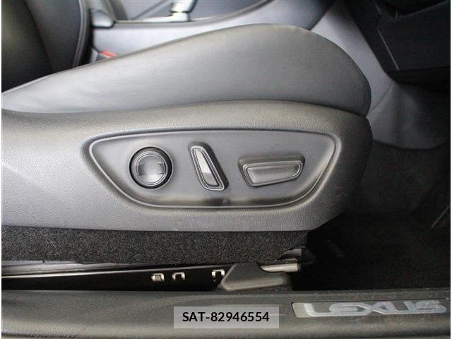 Lexus LBX 2024-02 8336549-12