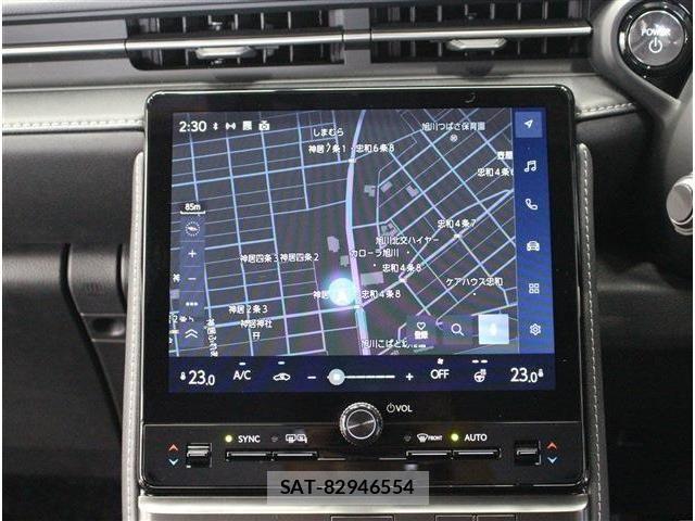 Lexus LBX 2024-02 8336549-18