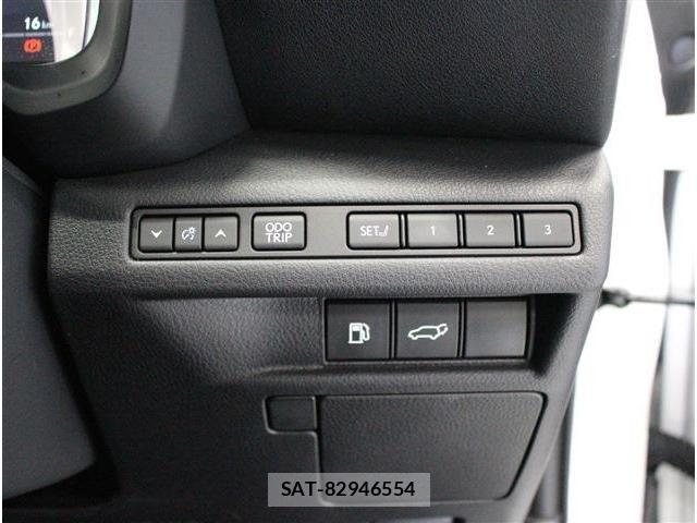 Lexus LBX 2024-02 8336549-21