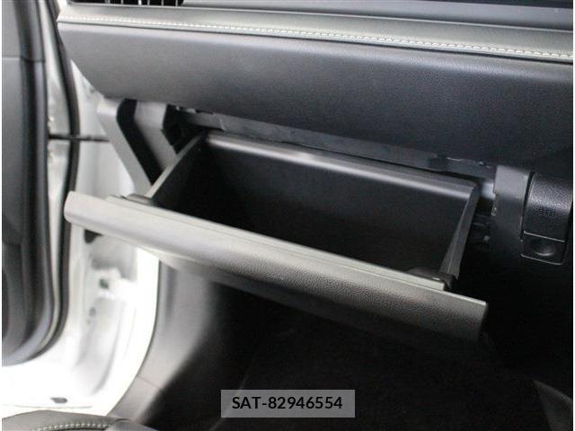 Lexus LBX 2024-02 8336549-23