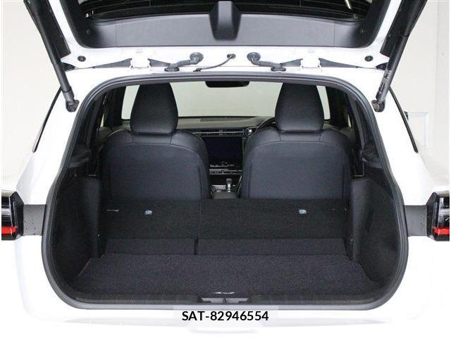 Lexus LBX 2024-02 8336549-26