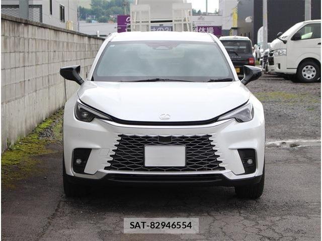 Lexus LBX 2024-02 8336549-4