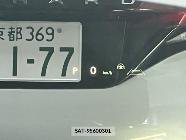 Lexus LBX 2025-03 8336546-20