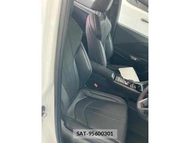 Lexus LBX 2025-03 8336546-23