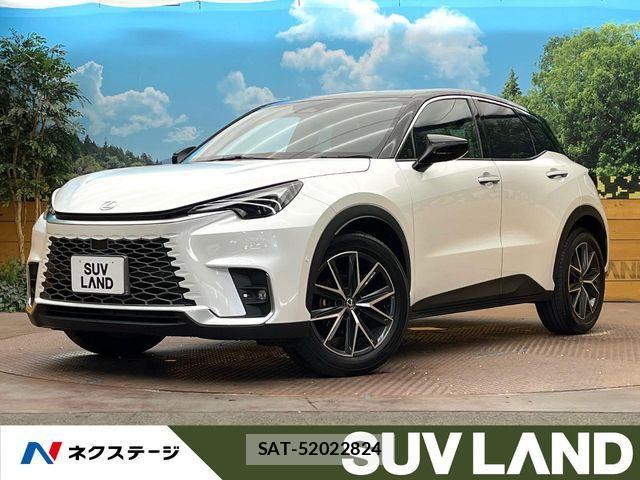 Lexus LBX 2024-07 8336551-0
