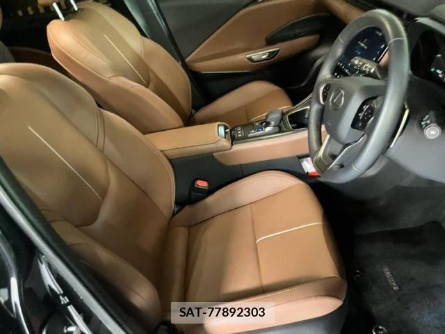 Lexus LBX 2024-08 8336550-14