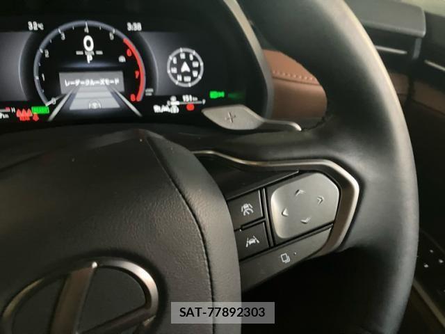 Lexus LBX 2024-08 8336550-18