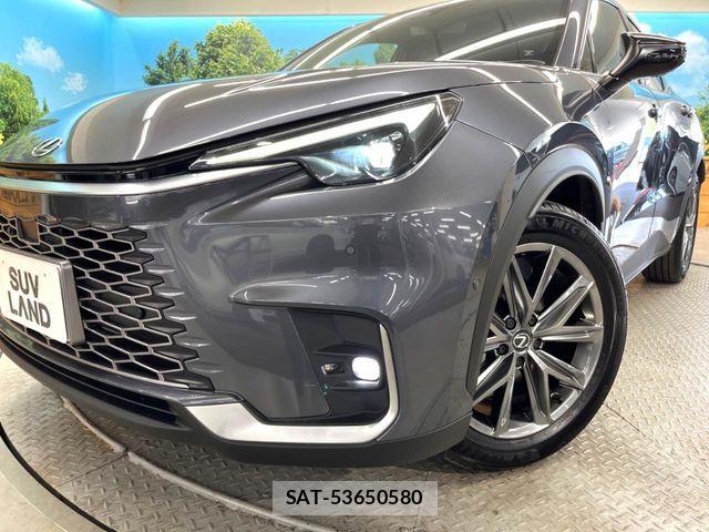 Lexus LBX 2024-07 8354844-11