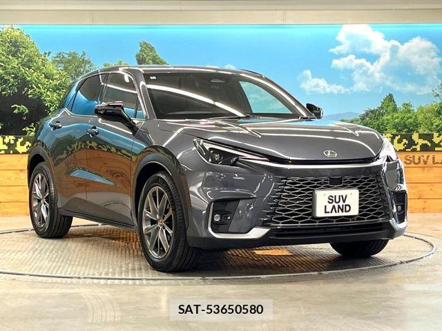 Lexus LBX 2024-07 8354844-15