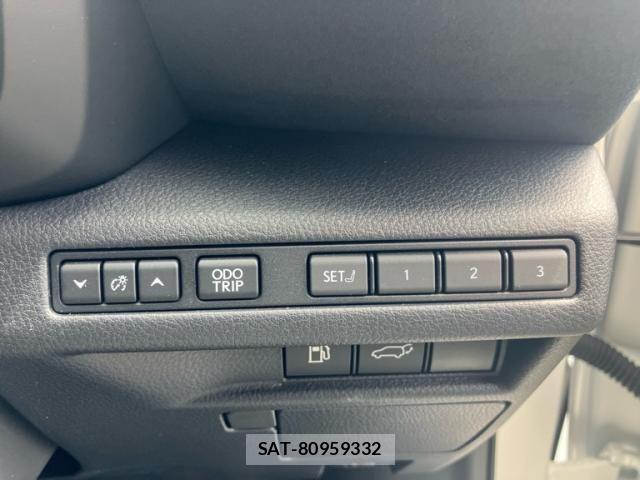 Lexus LBX 2025-09 8366724-16