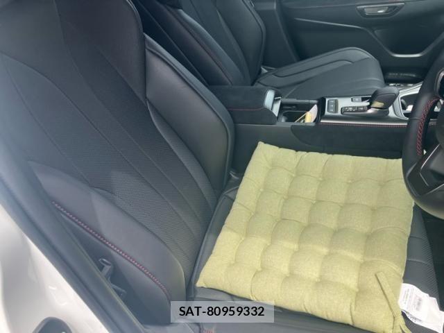 Lexus LBX 2025-09 8366724-18
