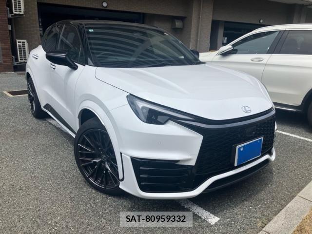 Lexus LBX 2025-09 8366724-1