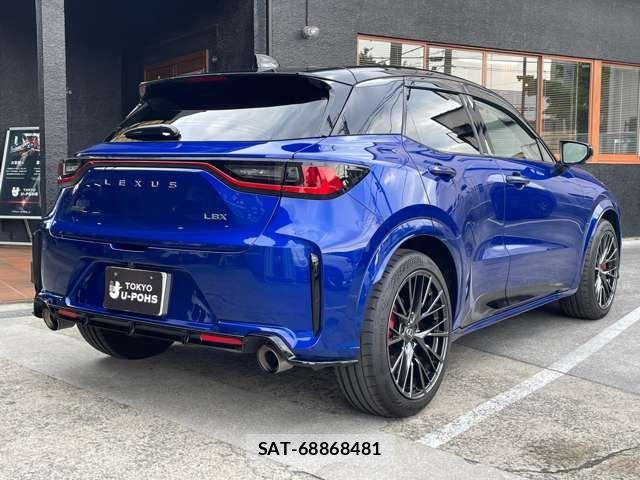 Lexus LBX 2024-12 8366725-4