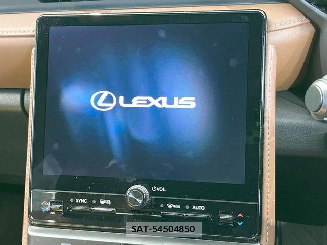 Lexus LBX 2024-06 8366726-2