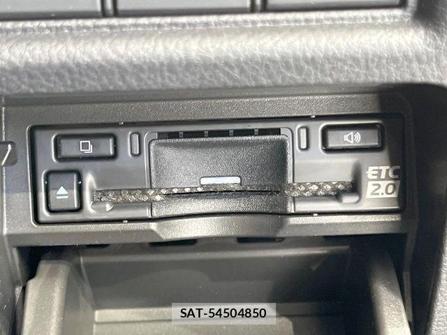 Lexus LBX 2024-06 8366726-6