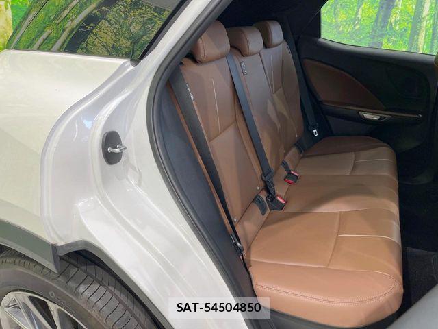 Lexus LBX 2024-06 8366726-8