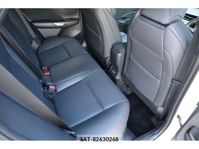 Lexus LBX 2025-02 8366723-10