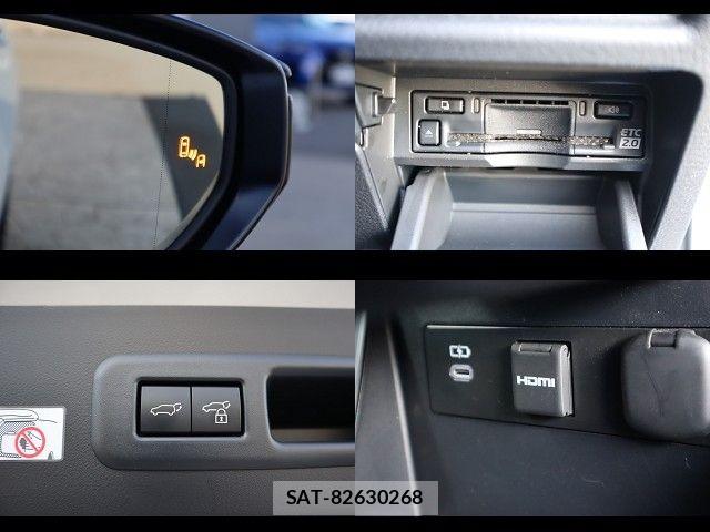 Lexus LBX 2025-02 8366723-23