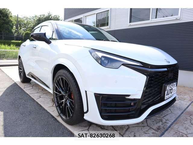 Lexus LBX 2025-02 8366723-2